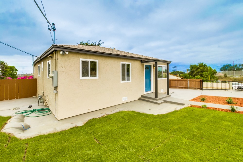 Virtual tour photo 5 of 47 for 2422 W Jewett St