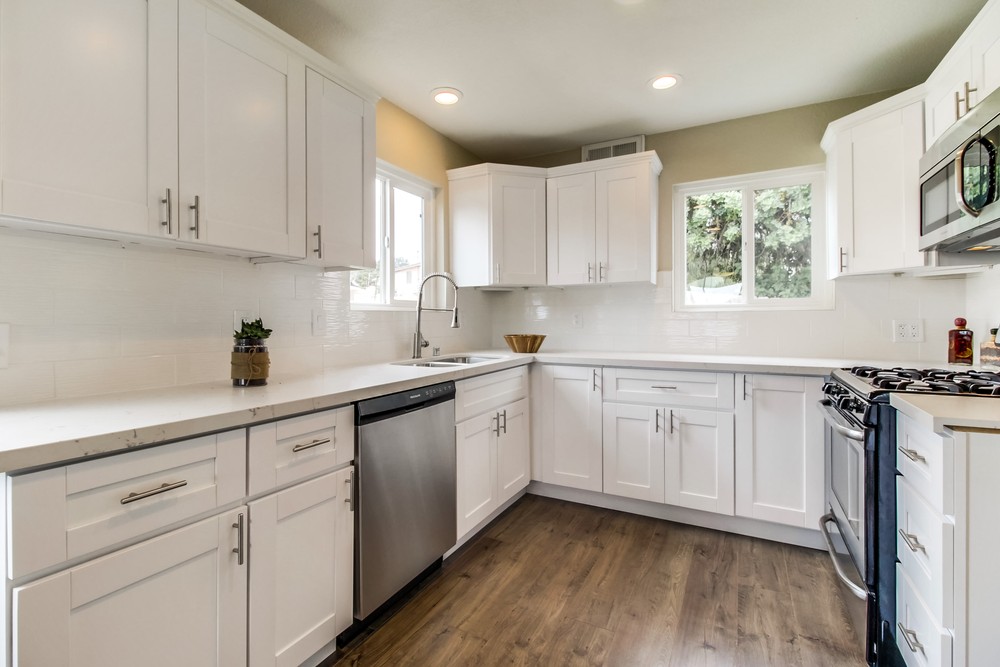Virtual tour photo 18 of 47 for 2422 W Jewett St
