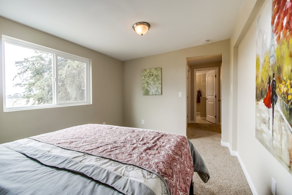 Virtual tour photo 23 of 47 for 2422 W Jewett St