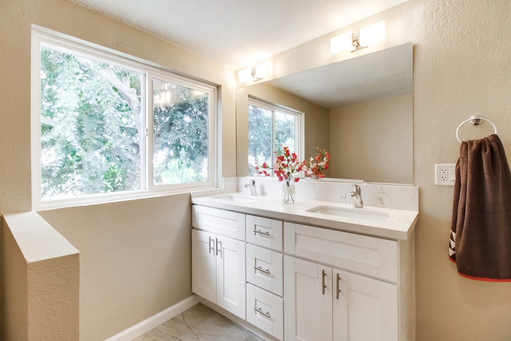 Virtual tour photo 26 of 47 for 2422 W Jewett St