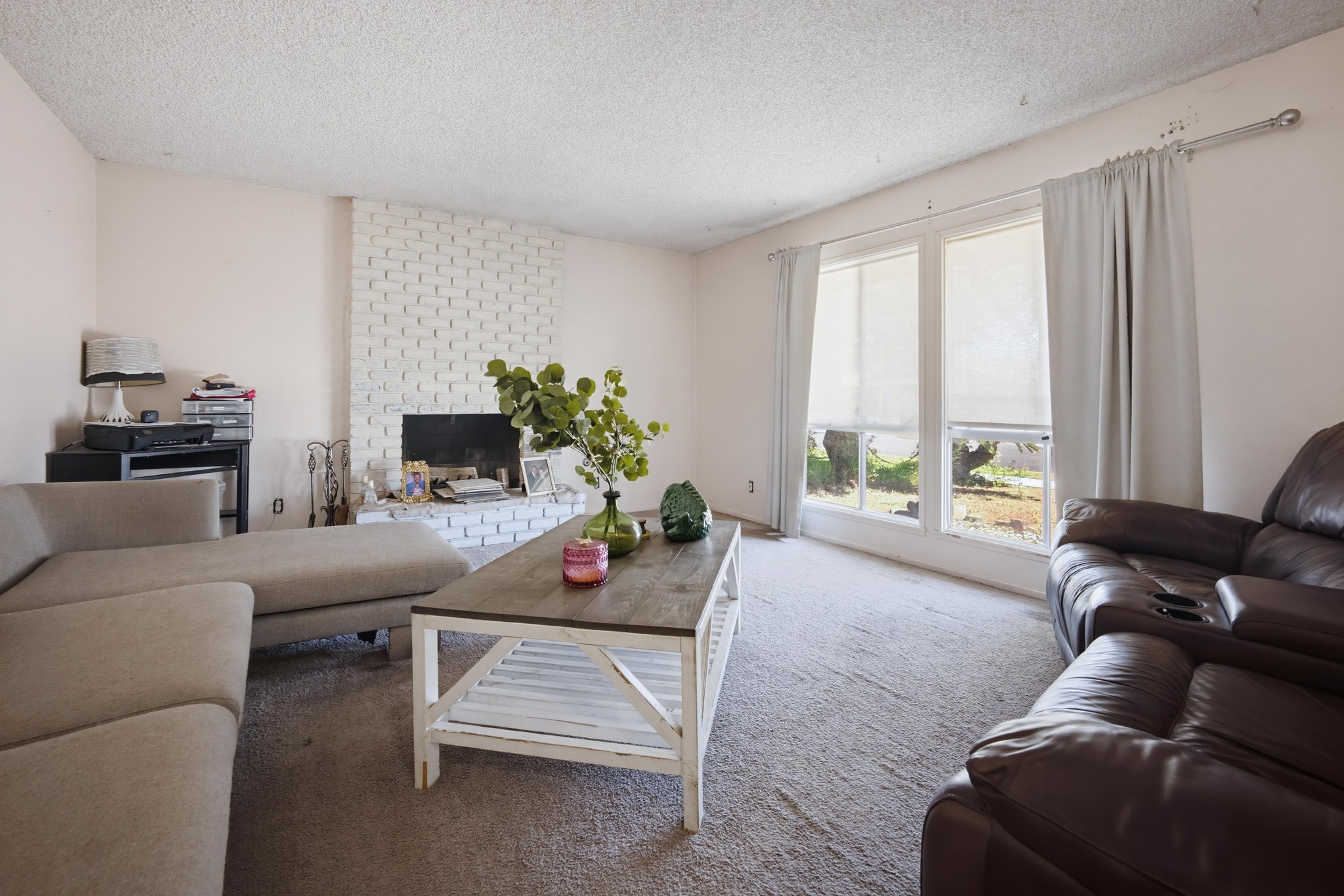 Virtual tour photo 8 of 46 for 24275 Tierra de Oro St