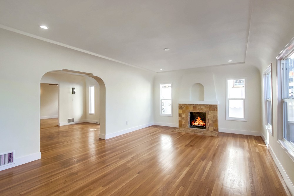 Virtual tour photo 6 of 58 for 2428 33rd St