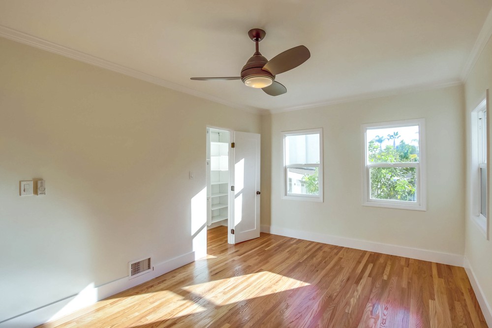Virtual tour photo 33 of 58 for 2428 33rd St