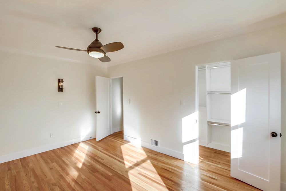 Virtual tour photo 35 of 58 for 2428 33rd St
