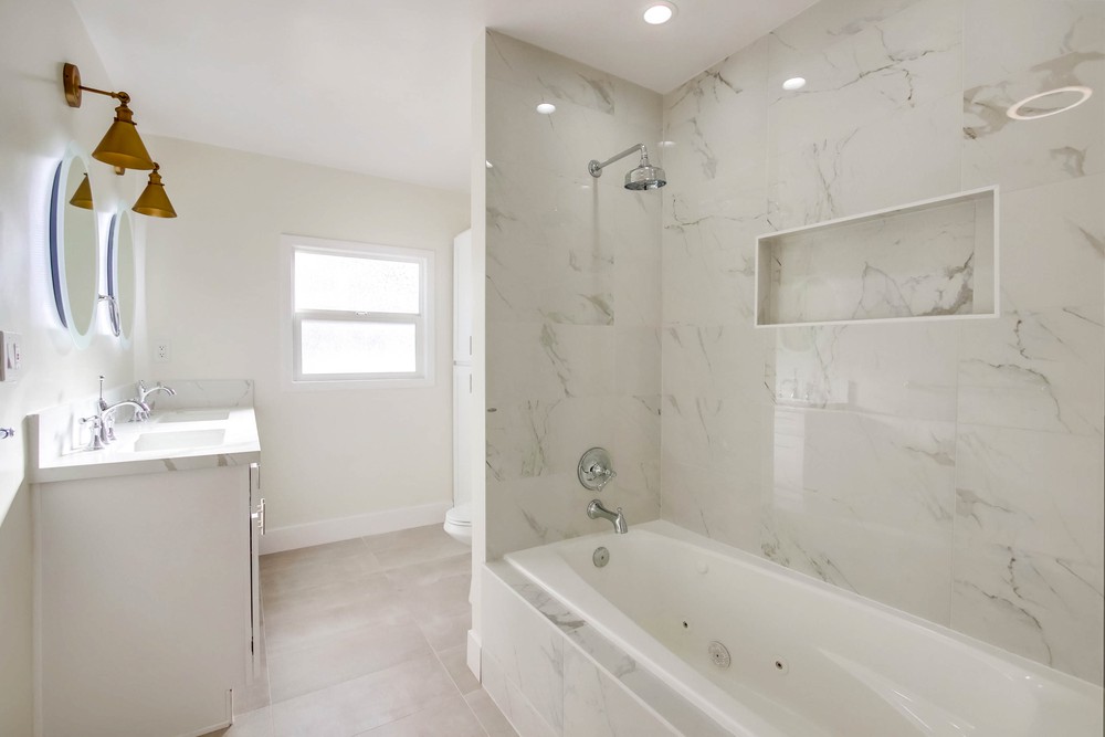 Virtual tour photo 40 of 58 for 2428 33rd St