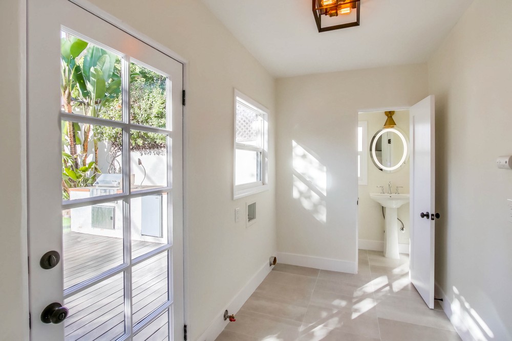 Virtual tour photo 44 of 58 for 2428 33rd St