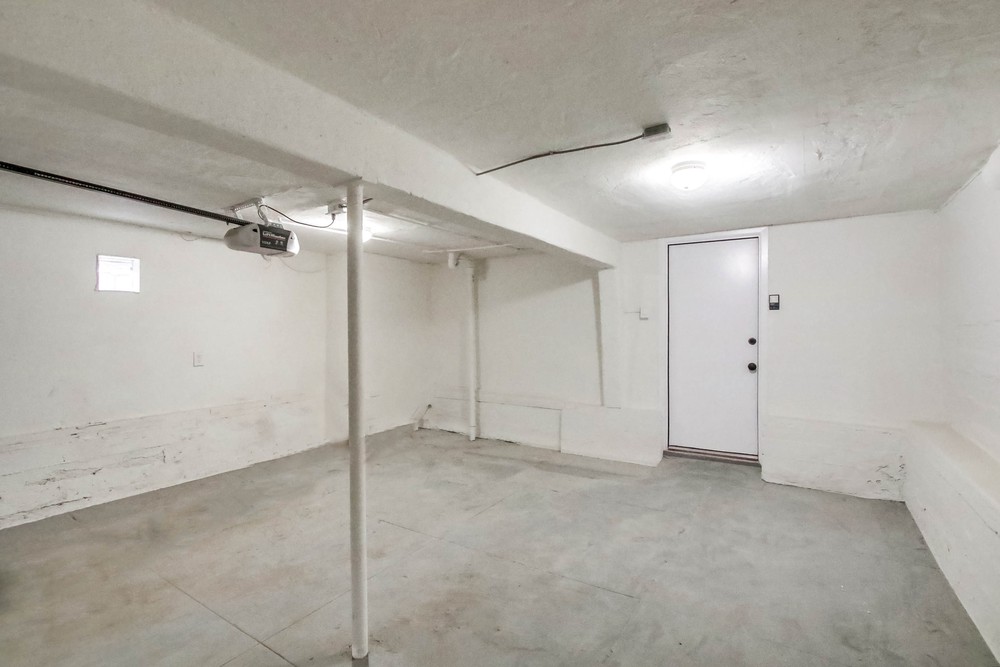 Virtual tour photo 47 of 58 for 2428 33rd St