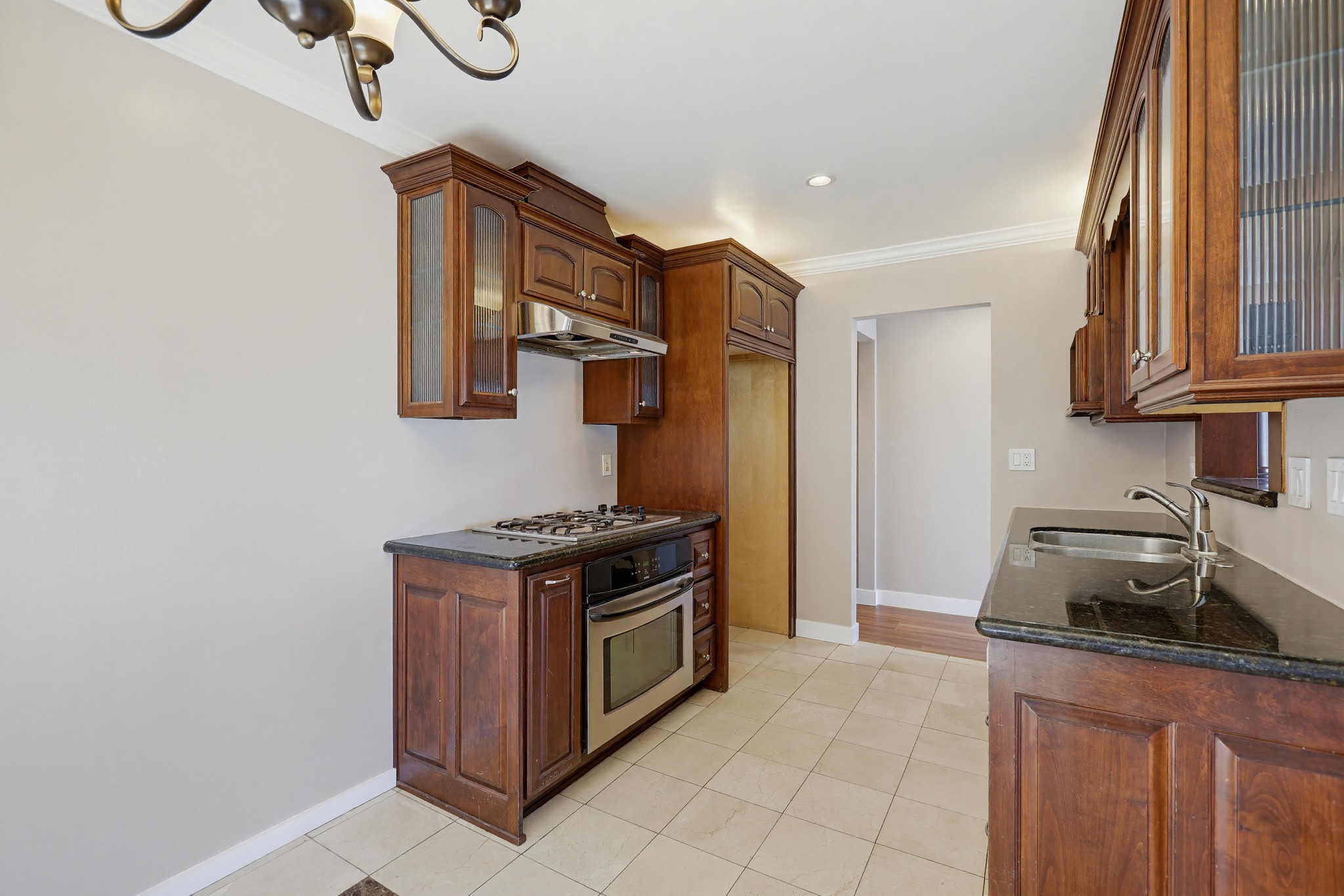 Virtual tour photo 15 of 54 for 243 N Pageant St