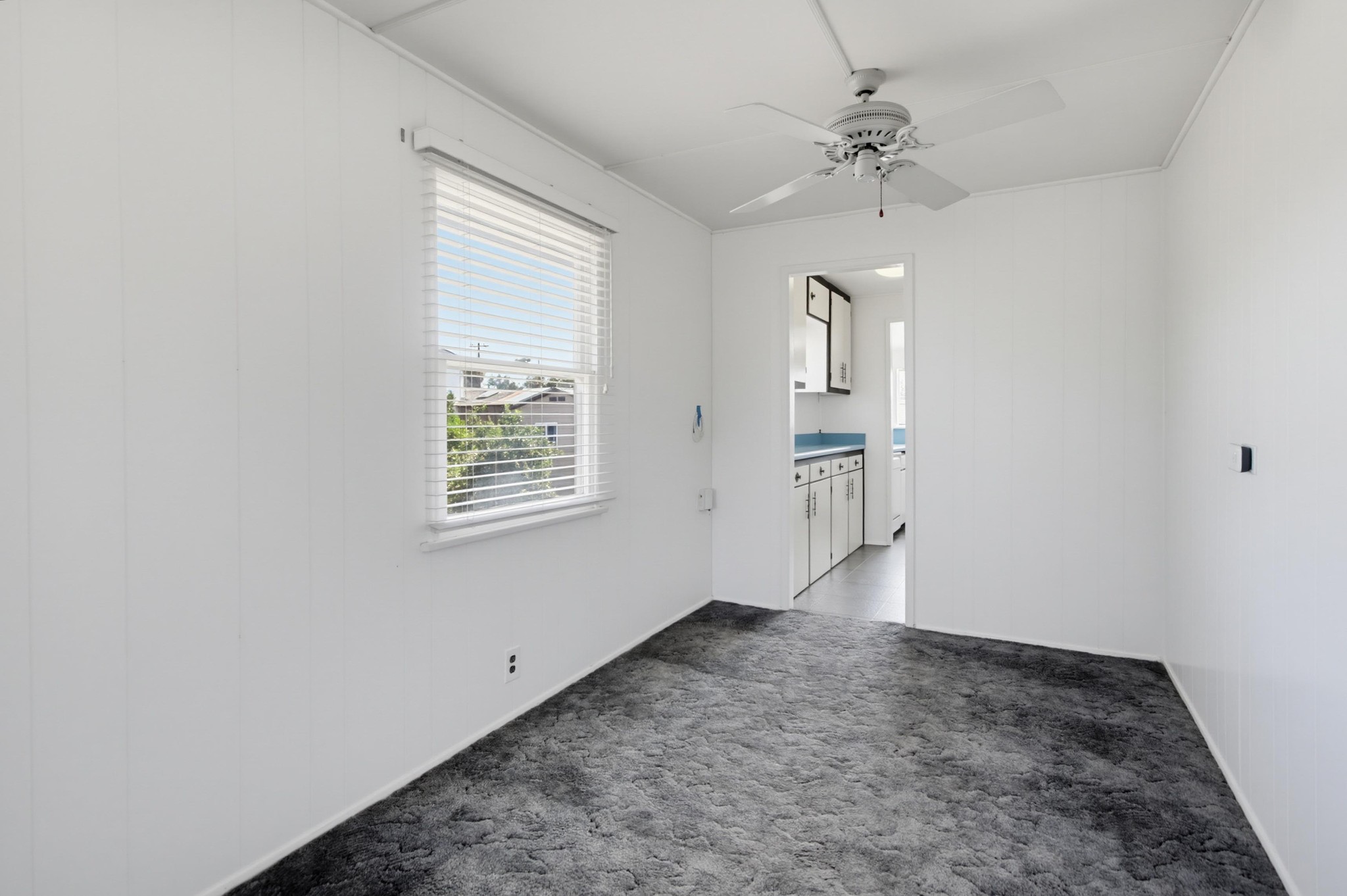 Virtual tour photo 11 of 47 for 243 North Ln