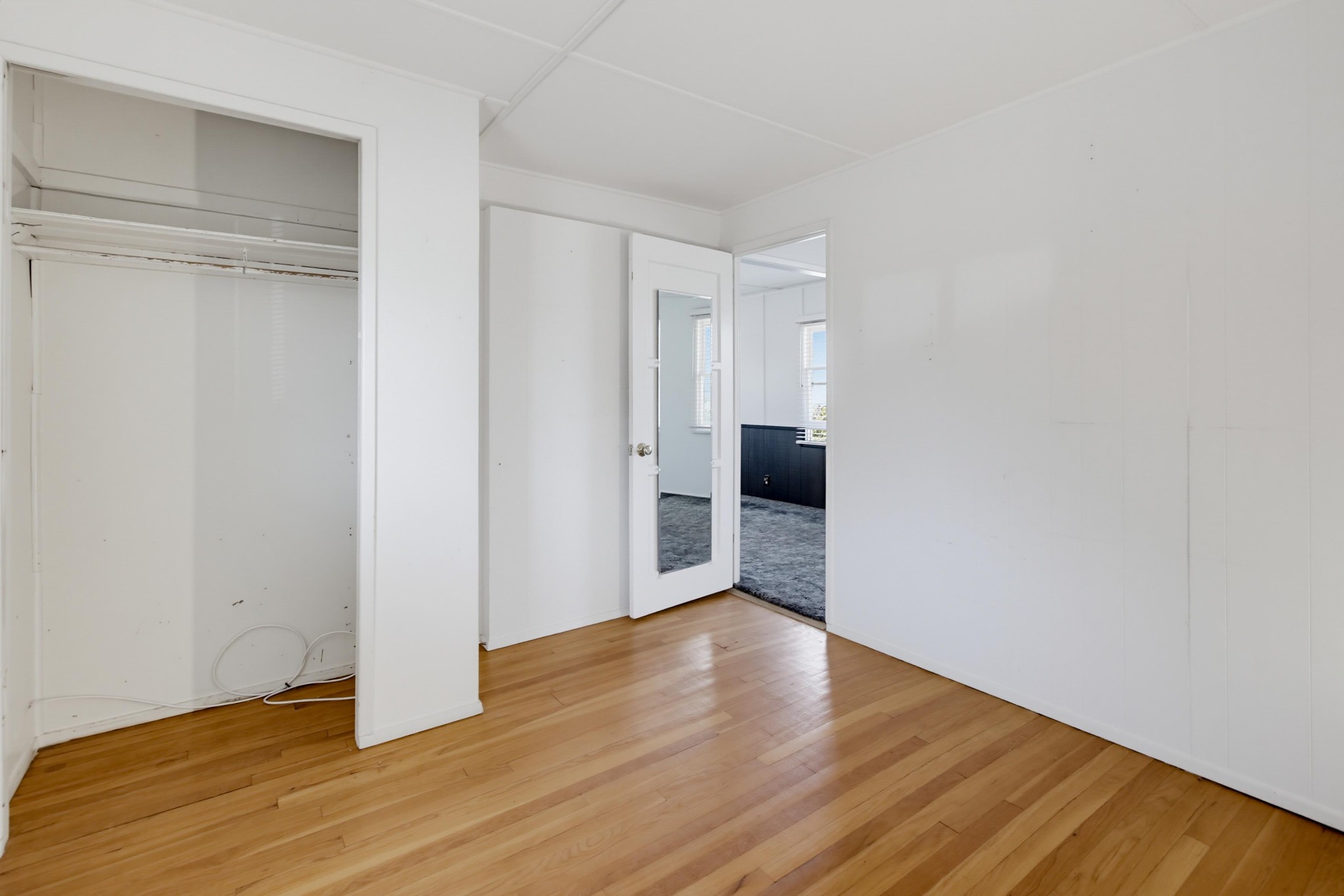 Virtual tour photo 14 of 47 for 243 North Ln