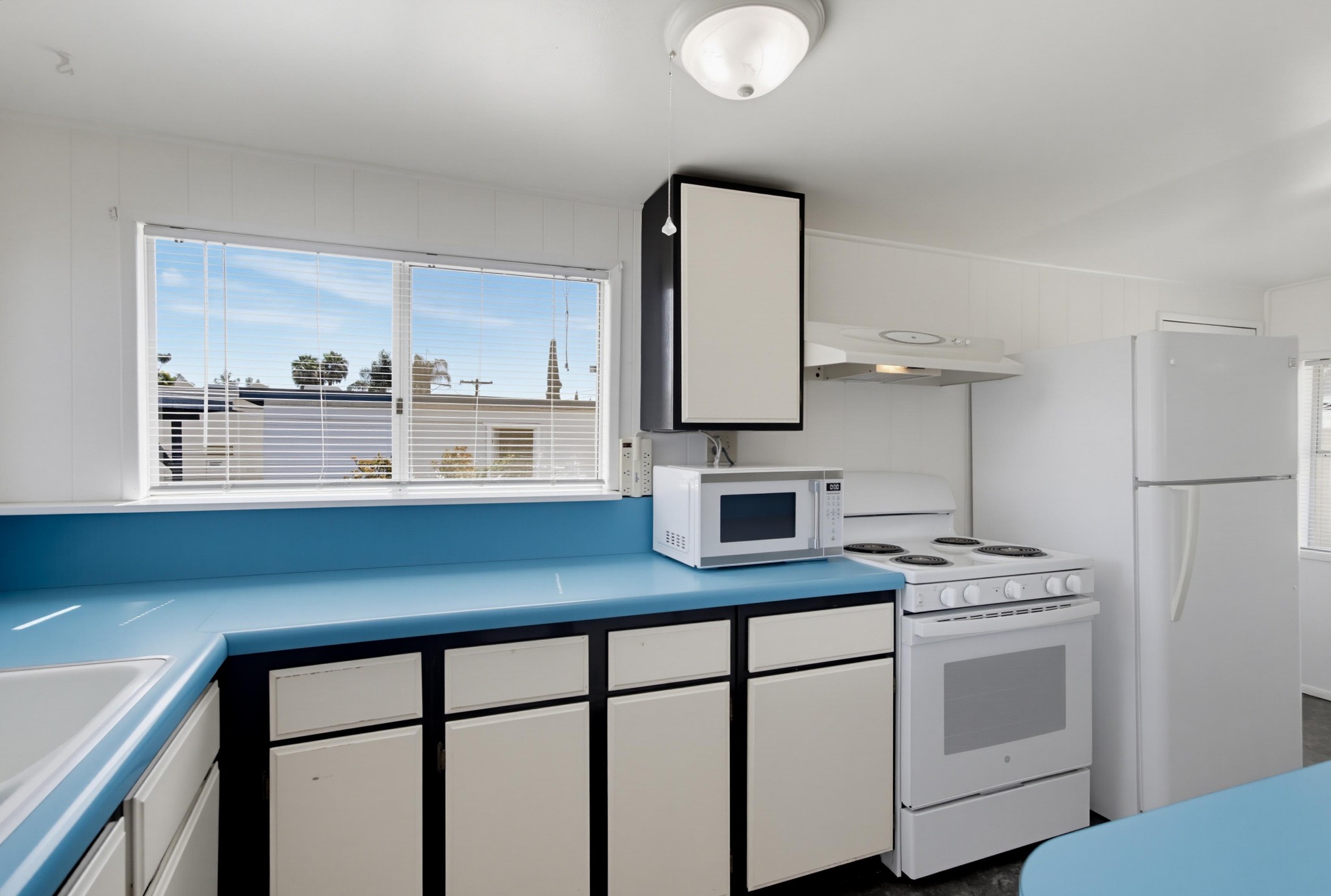 Virtual tour photo 16 of 47 for 243 North Ln