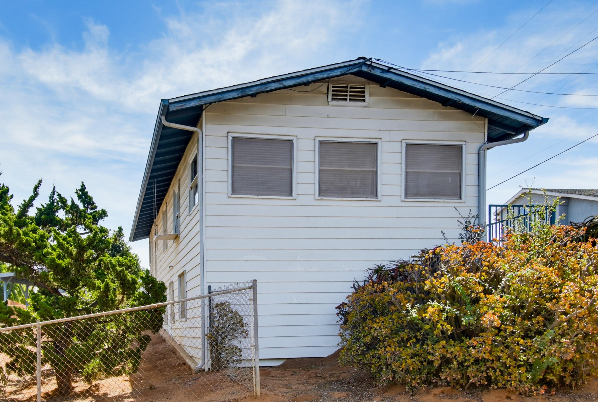 Virtual tour photo 31 of 47 for 243 North Ln