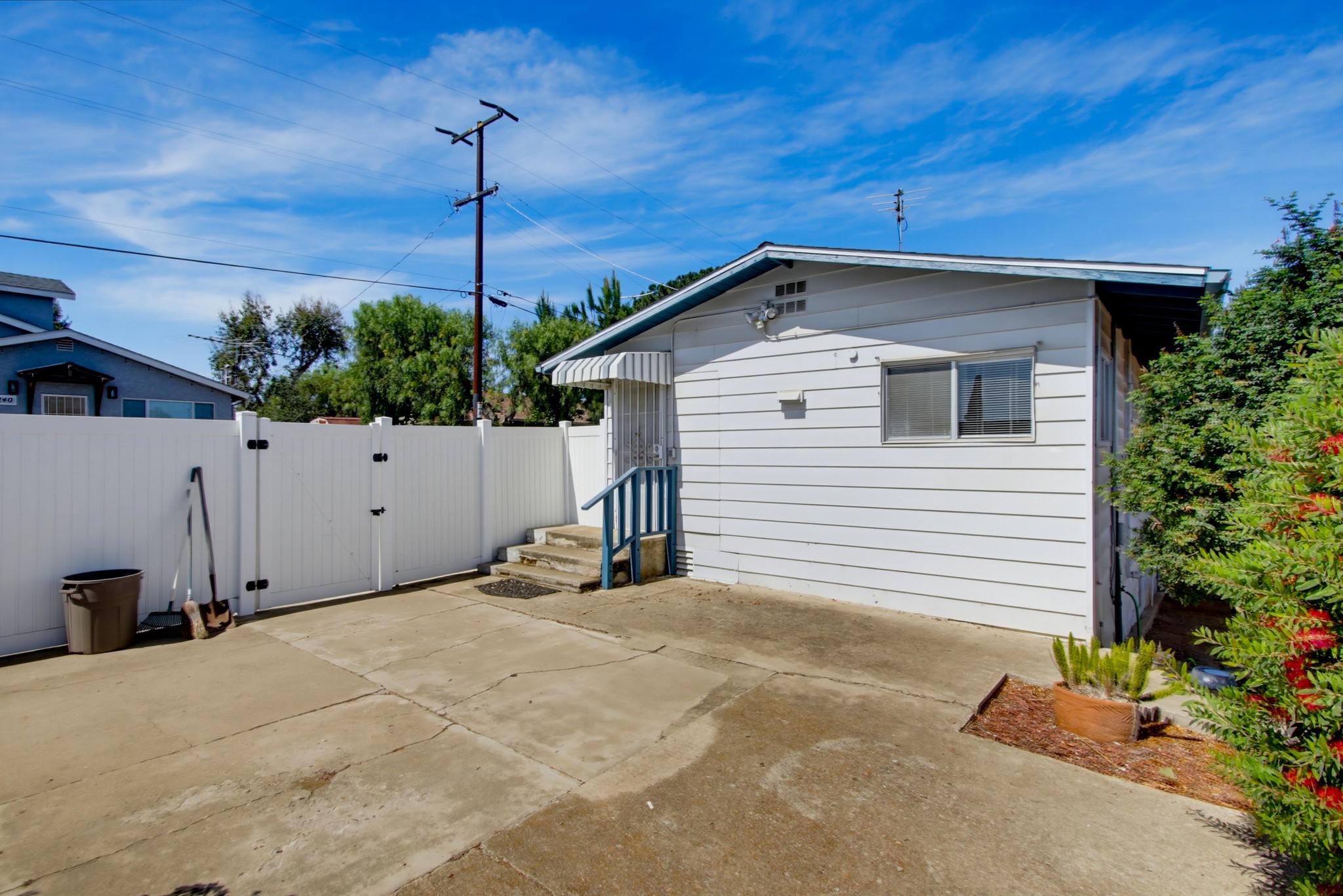 Virtual tour photo 41 of 47 for 243 North Ln