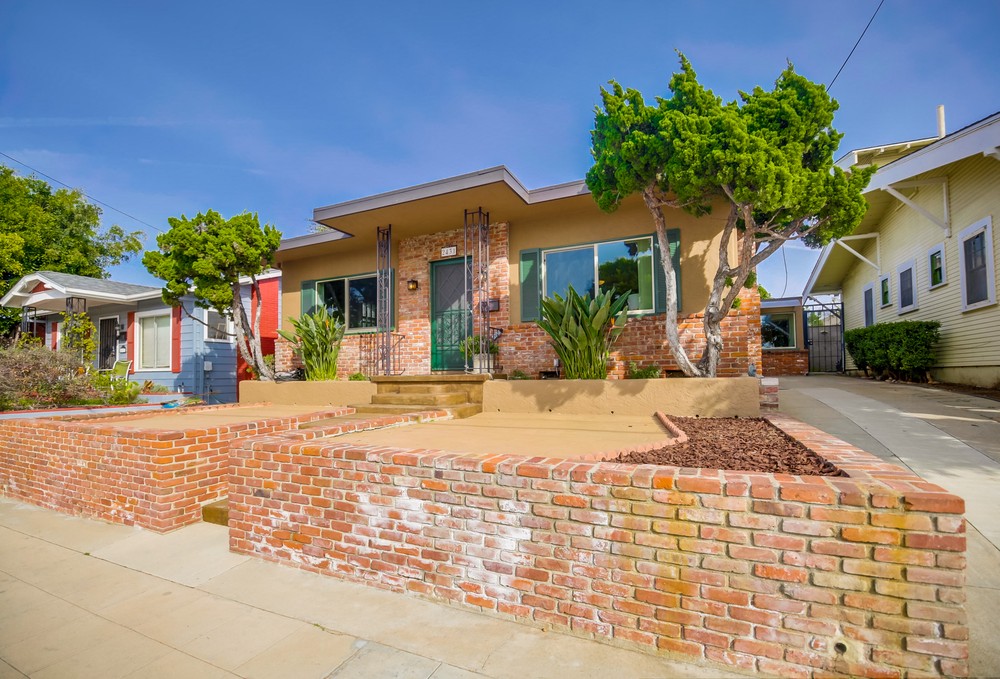 Virtual tour photo 3 of 46 for 2431 29th St
