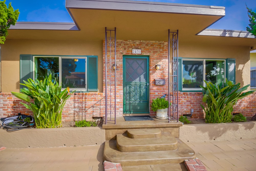 Virtual tour photo 6 of 46 for 2431 29th St