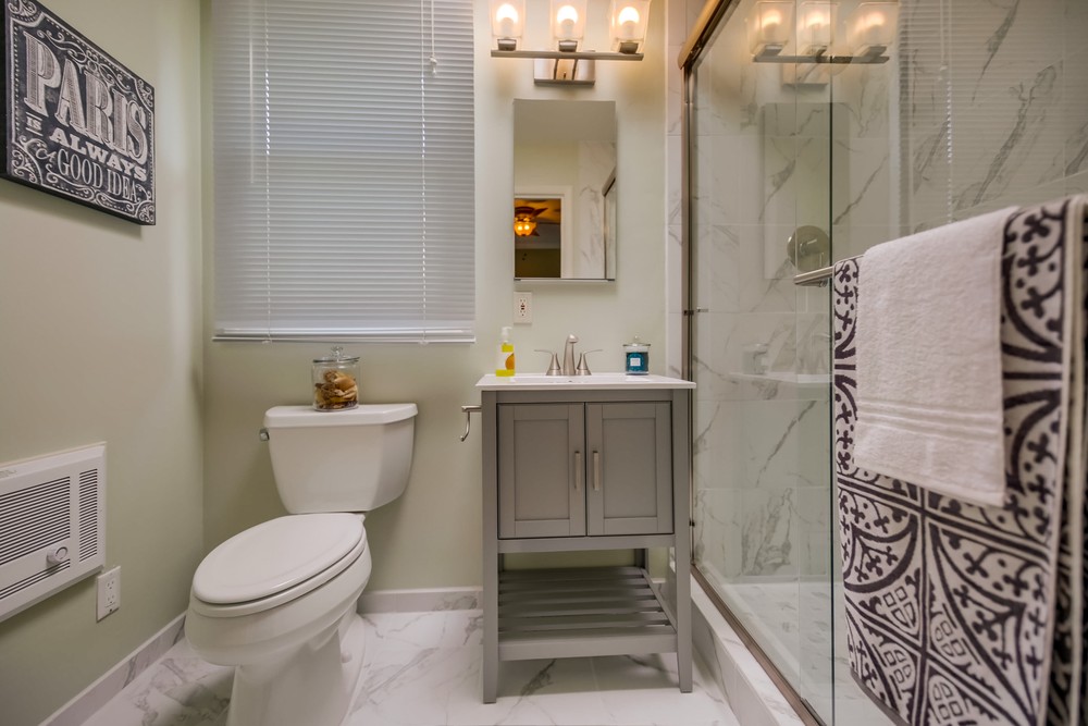 Virtual tour photo 36 of 46 for 2431 29th St
