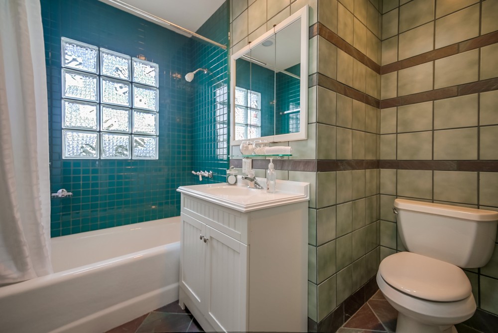 Virtual tour photo 40 of 46 for 2431 29th St