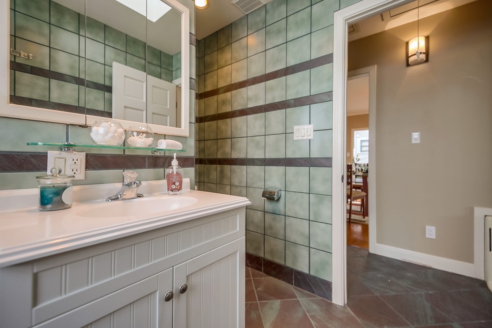 Virtual tour photo 41 of 46 for 2431 29th St