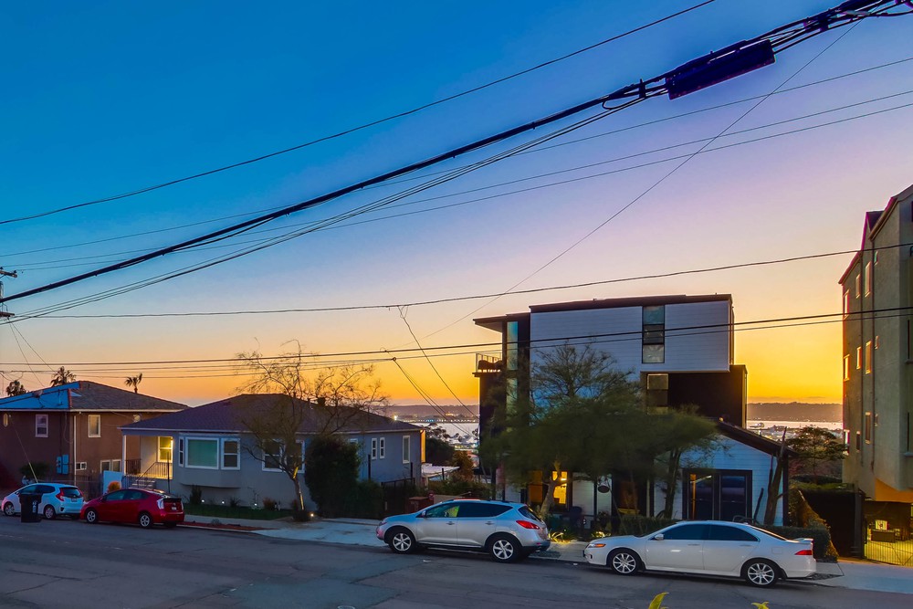 Virtual tour photo 7 of 83 for 2431 Union St