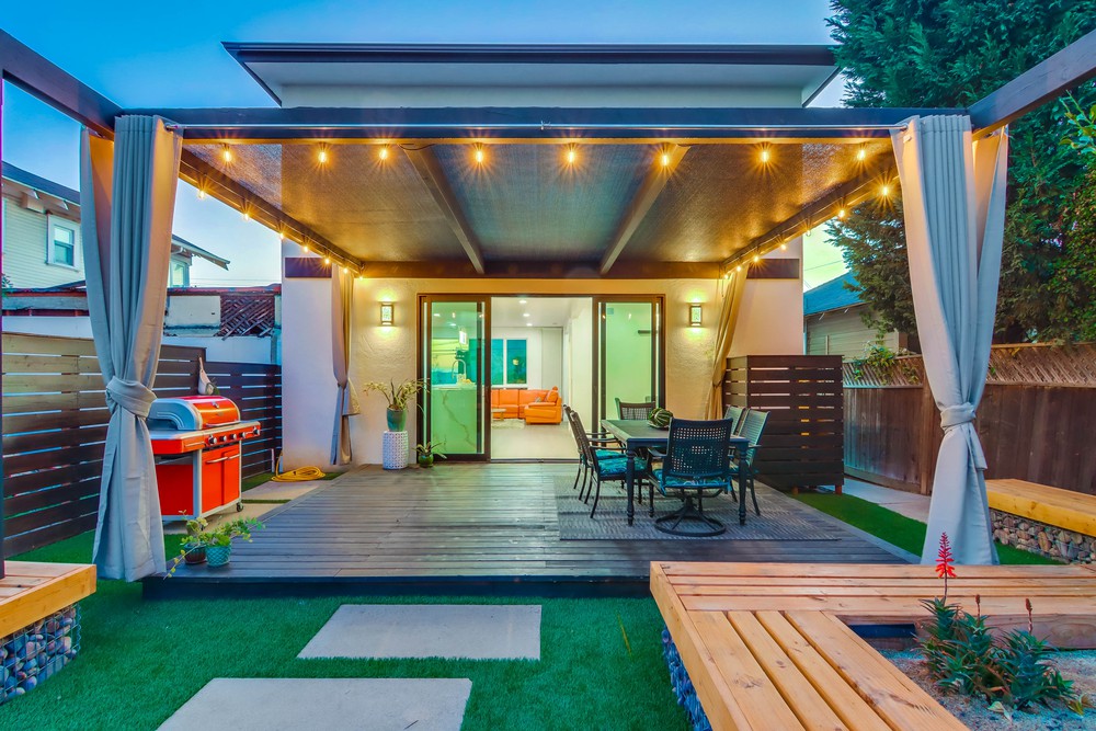 Virtual tour photo 12 of 83 for 2431 Union St