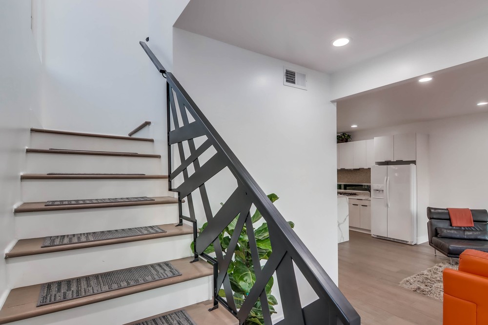 Virtual tour photo 43 of 83 for 2431 Union St