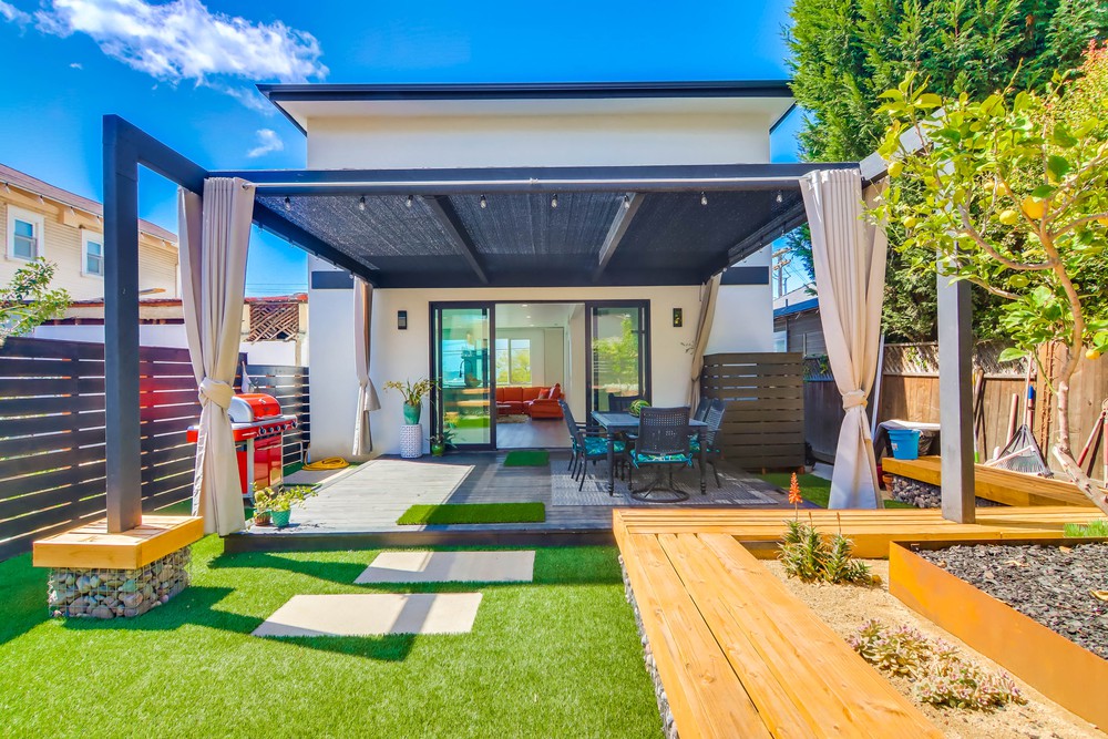 Virtual tour photo 66 of 68 for 2431 Union St