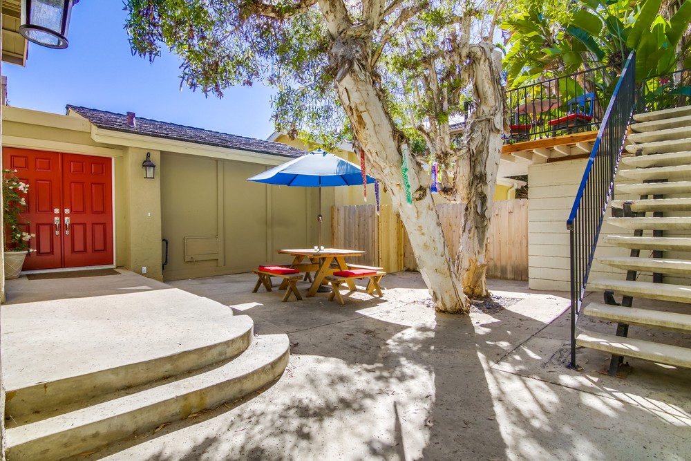 Virtual tour photo 6 of 62 for 2432 Wilbur Ave