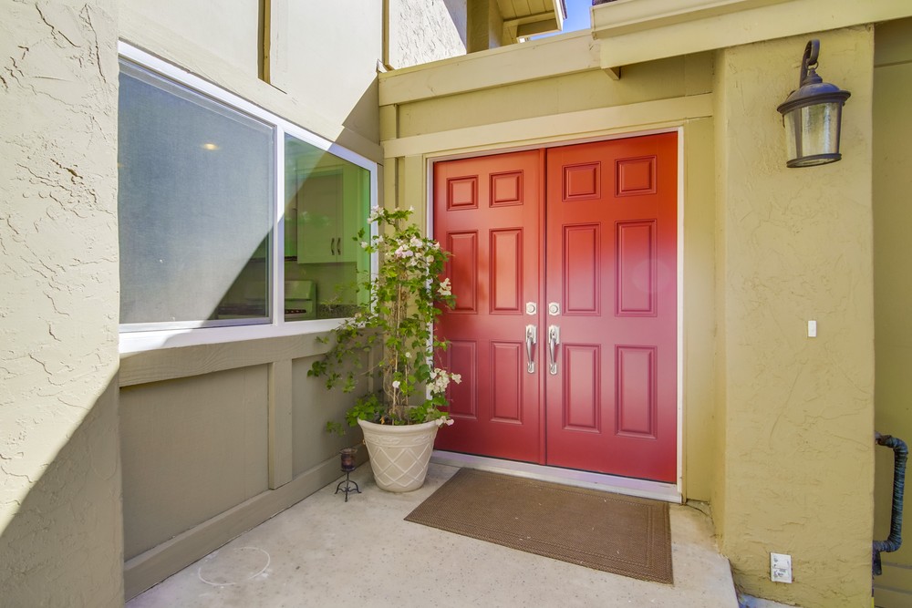 Virtual tour photo 9 of 62 for 2432 Wilbur Ave