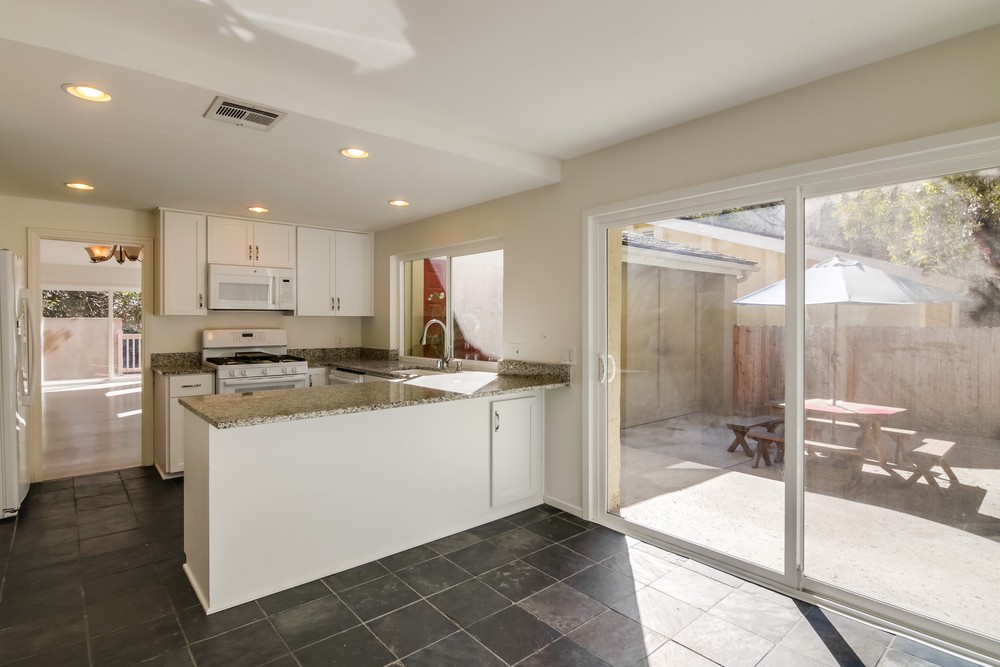 Virtual tour photo 17 of 62 for 2432 Wilbur Ave