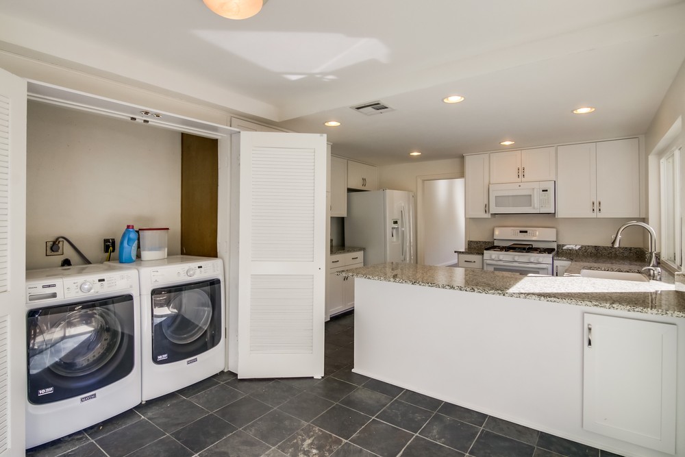 Virtual tour photo 24 of 62 for 2432 Wilbur Ave
