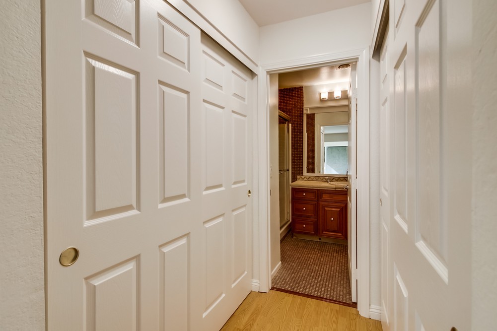 Virtual tour photo 38 of 62 for 2432 Wilbur Ave