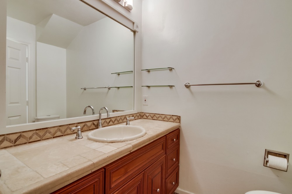 Virtual tour photo 40 of 62 for 2432 Wilbur Ave