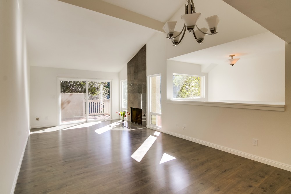 Virtual tour photo 12 of 62 for 2432 Wilbur Ave
