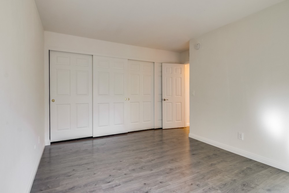 Virtual tour photo 28 of 62 for 2432 Wilbur Ave
