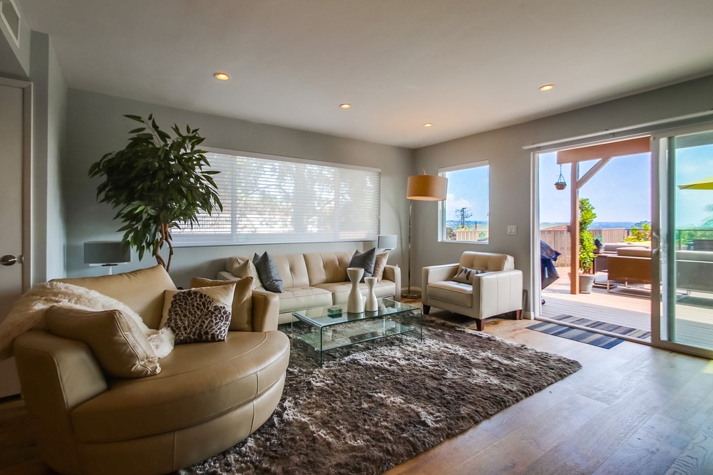Virtual tour photo 11 of 57 for 2437 Beryl St