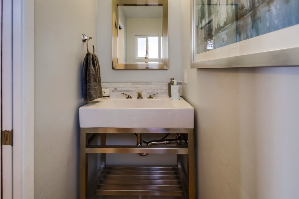 Virtual tour photo 23 of 57 for 2437 Beryl St