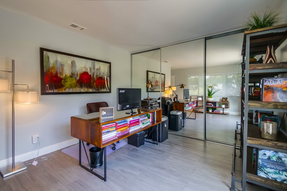 Virtual tour photo 25 of 57 for 2437 Beryl St