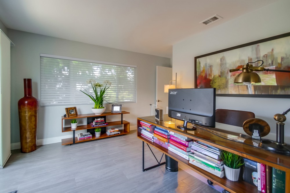 Virtual tour photo 26 of 57 for 2437 Beryl St