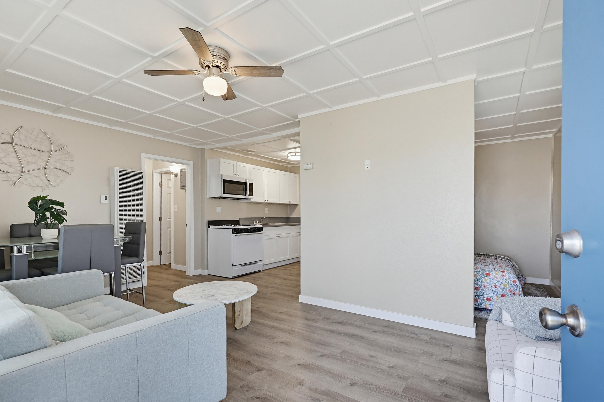 Virtual tour photo 10 of 59 for 244 Palomar St