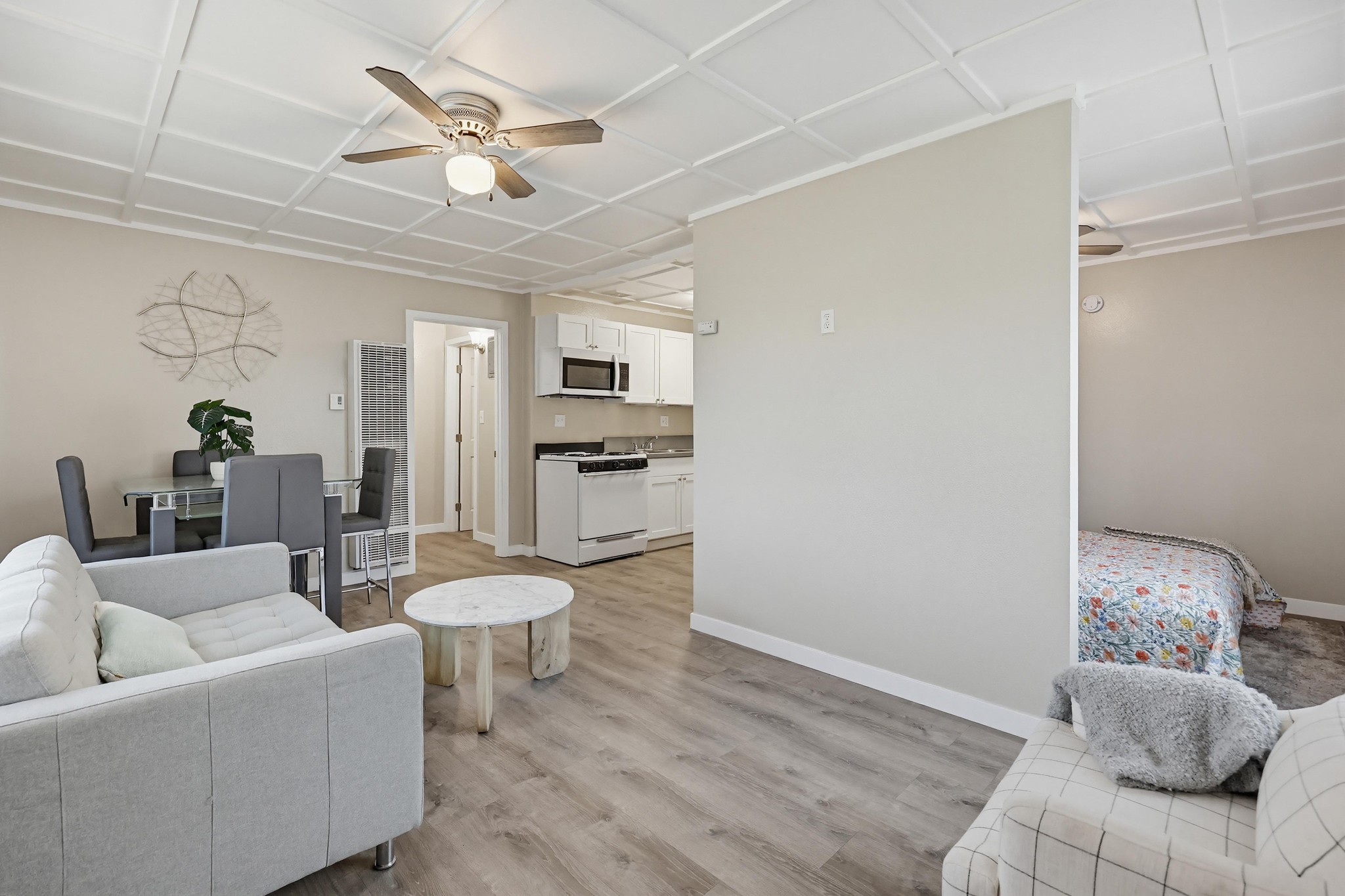 Virtual tour photo 11 of 59 for 244 Palomar St