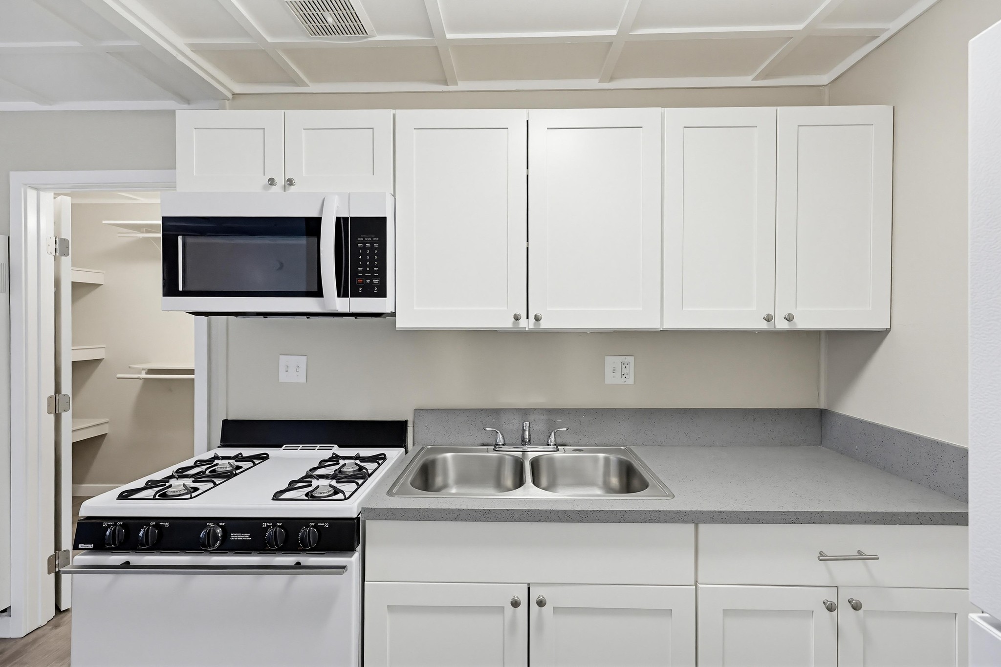 Virtual tour photo 19 of 59 for 244 Palomar St