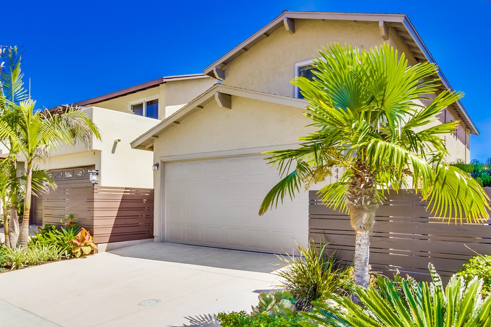 Virtual tour photo 4 of 60 for 2441 Geranium Street