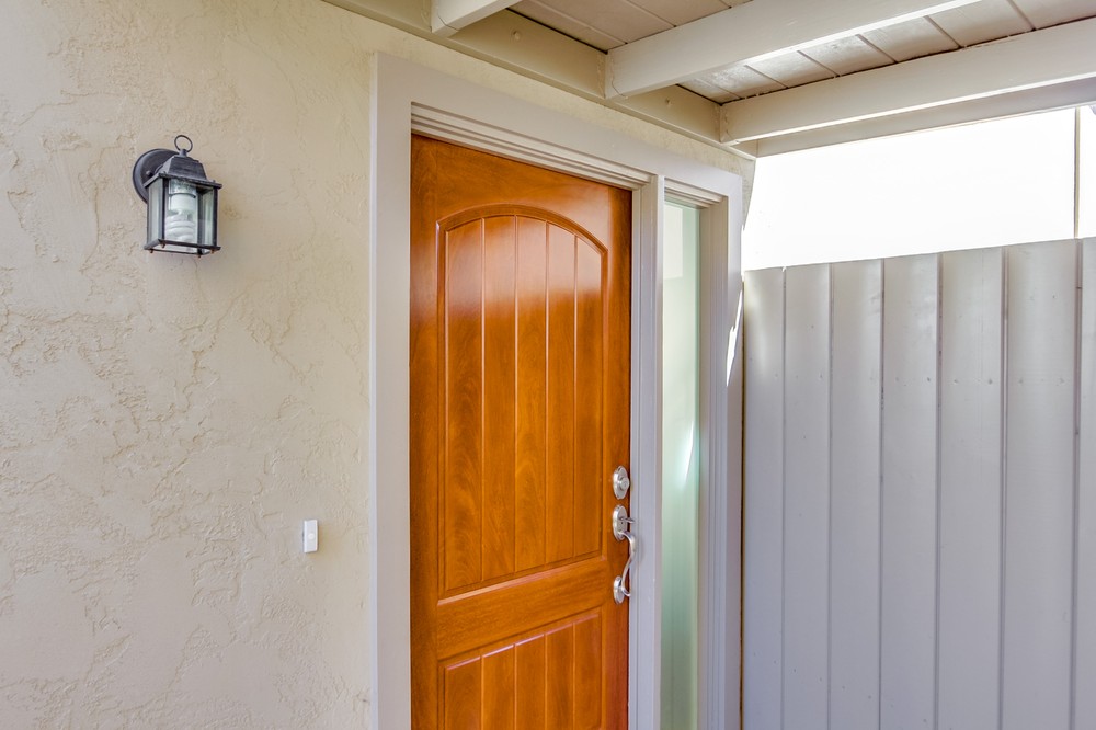 Virtual tour photo 6 of 60 for 2441 Geranium Street