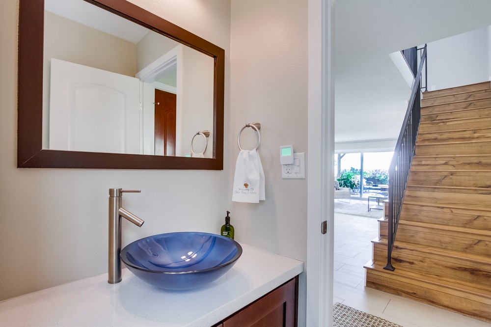 Virtual tour photo 25 of 60 for 2441 Geranium Street
