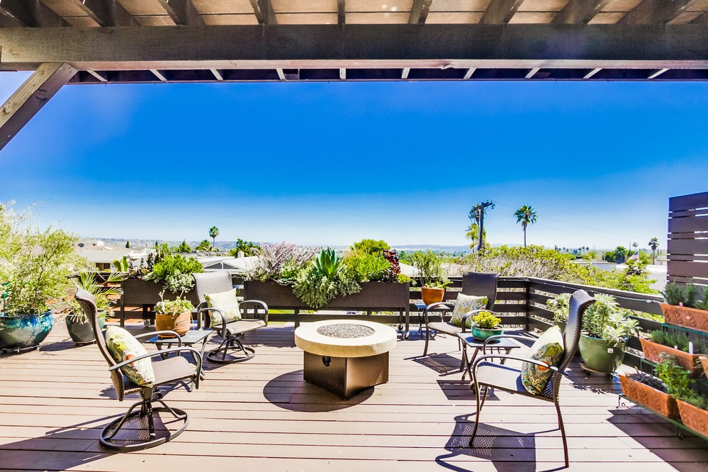 Virtual tour photo 26 of 60 for 2441 Geranium Street
