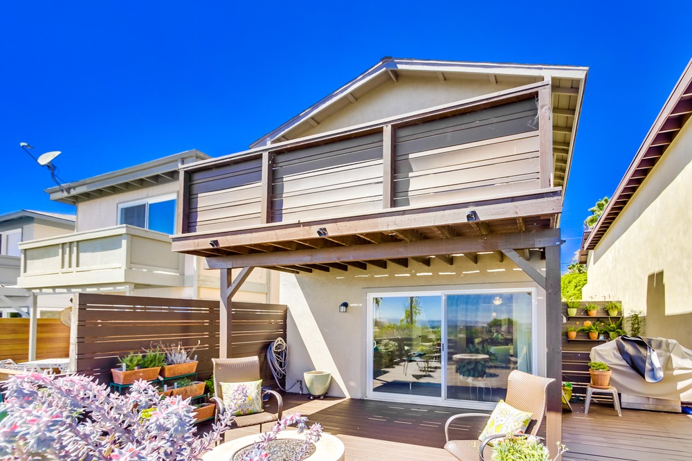 Virtual tour photo 31 of 60 for 2441 Geranium Street