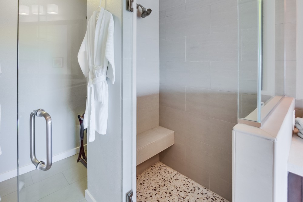 Virtual tour photo 40 of 60 for 2441 Geranium Street