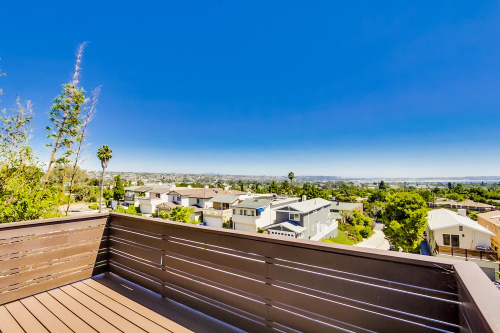 Virtual tour photo 44 of 60 for 2441 Geranium Street