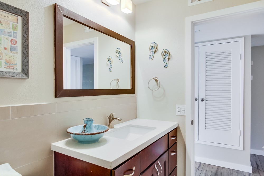 Virtual tour photo 55 of 60 for 2441 Geranium Street