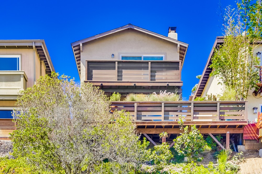 Virtual tour photo 60 of 60 for 2441 Geranium Street